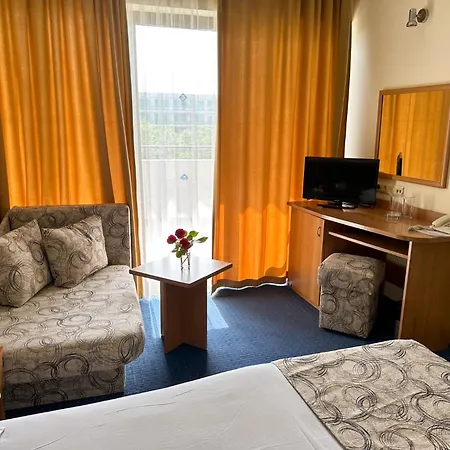 Perunika Golden Sands