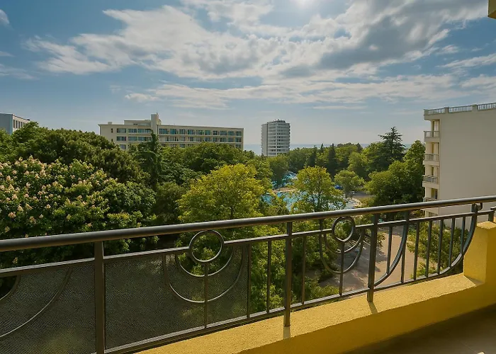 Ξενοδοχείο Perunika 3*