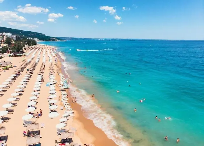 Ξενοδοχείο Perunika 3*