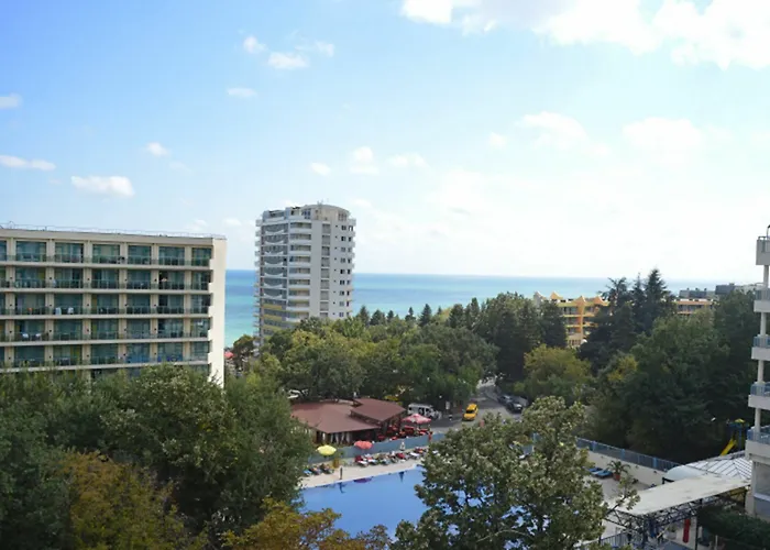 Perunika Golden Sands