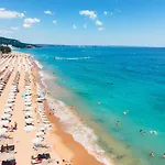 Hotel Perunika 3*