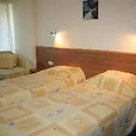 Perunika 3* Goldstrand